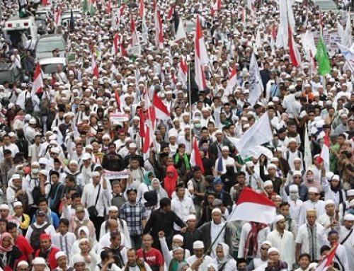 Makar Beda Kelas (Oleh : Balya Nur)